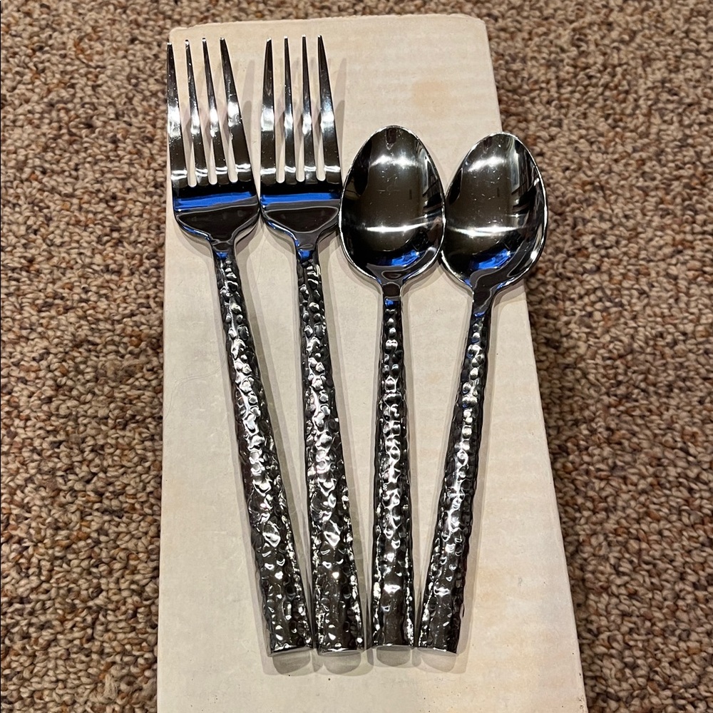 World Market heavy hammered stainless
steel flatware 2 dinner forks 2 spoons EUC